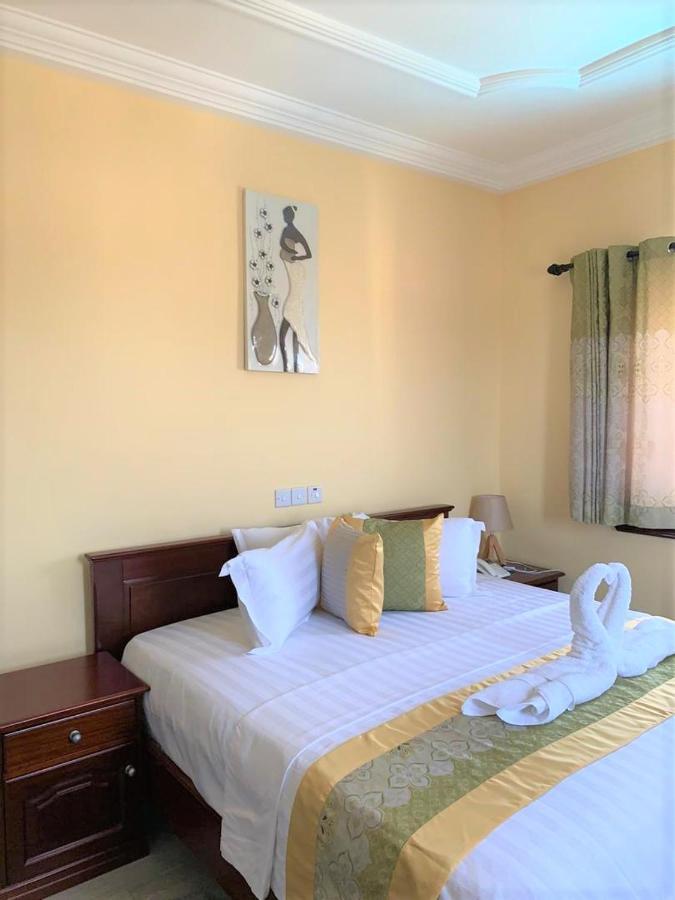 Cocktail and Dreams Hotel Accra Exteriör bild