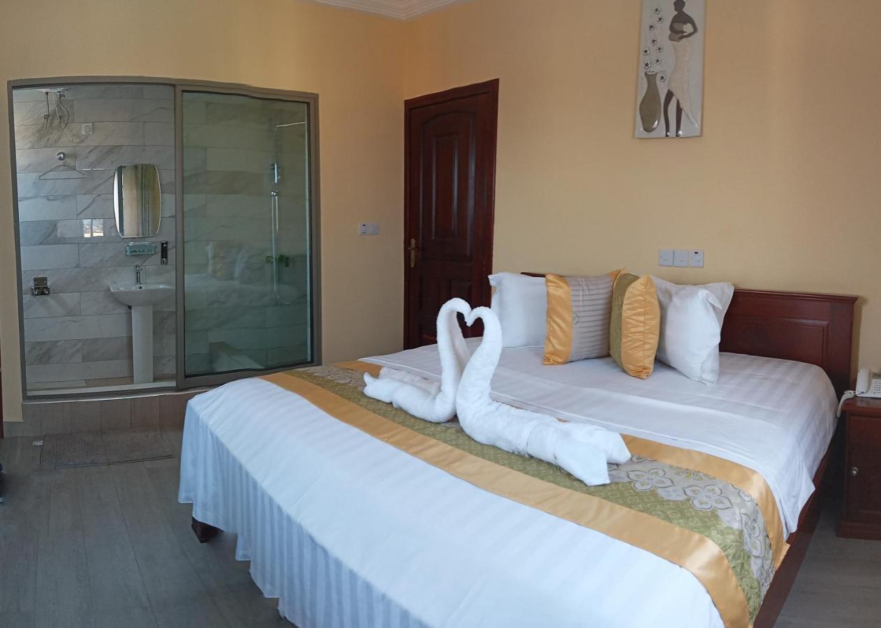 Cocktail and Dreams Hotel Accra Exteriör bild